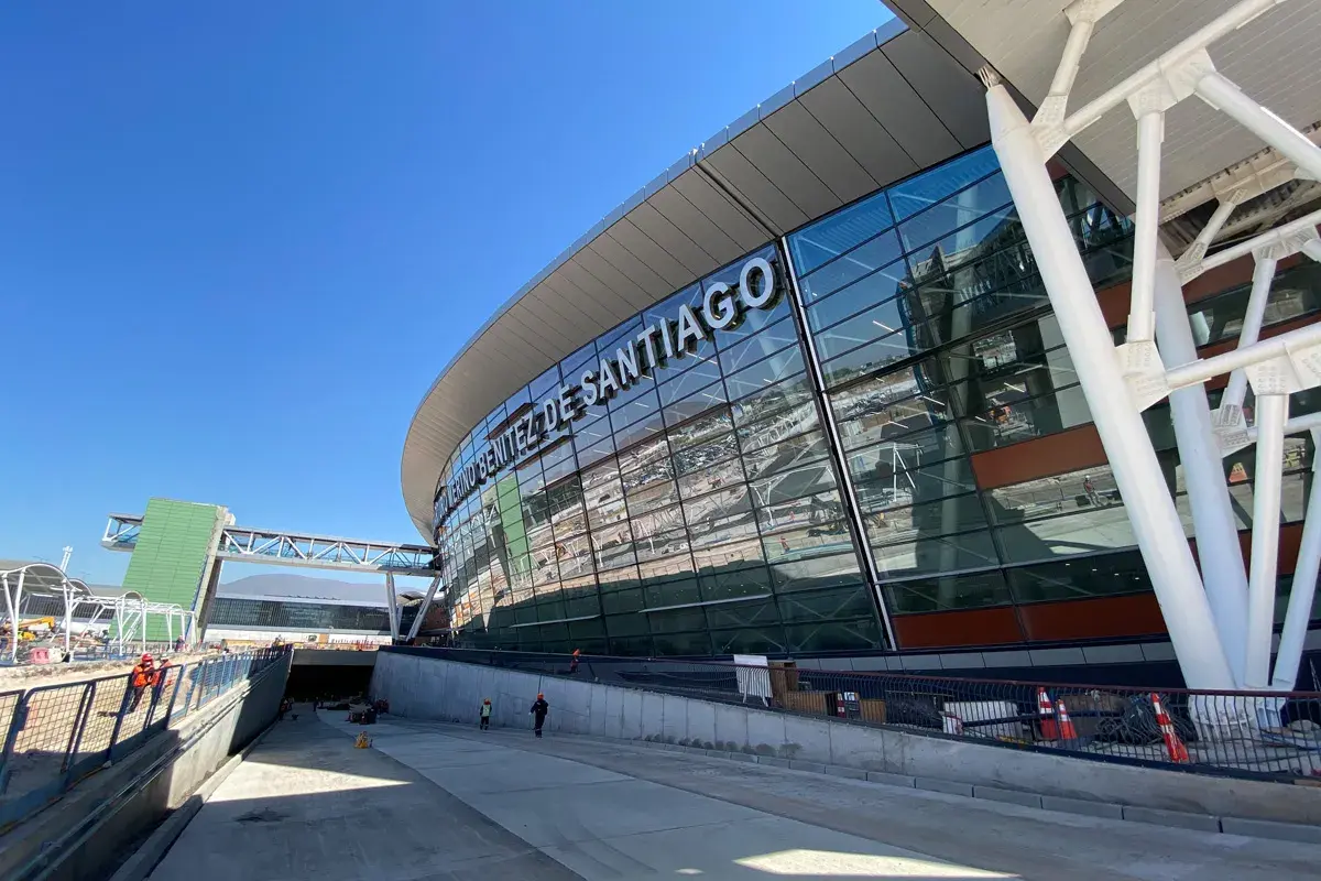 Can You Leave Santiago Airport During a Layover? Everything You Need to Know